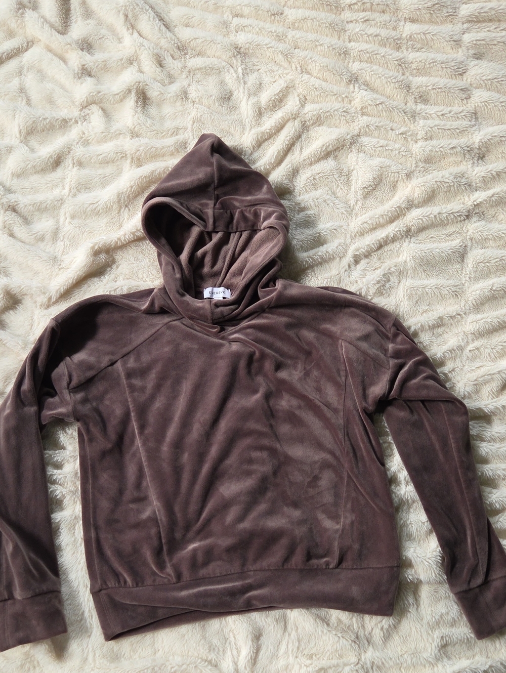 Evereve Womens Coco Velour Cowl Neck Hoodie